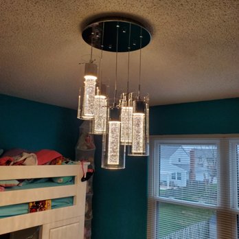 Pendant light fixture installation